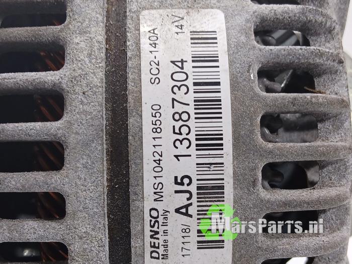 Dynamo van een Opel Astra K 1.6 CDTI 110 16V 2018