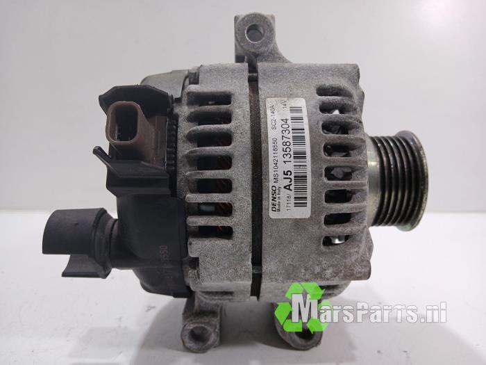 Dynamo van een Opel Astra K 1.6 CDTI 110 16V 2018