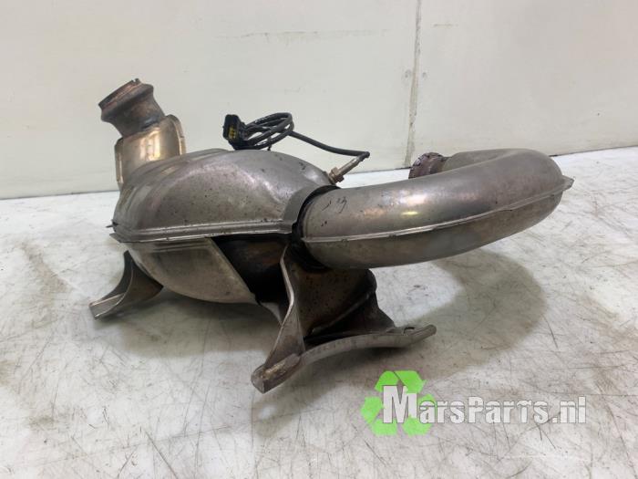 Used Particulate filter Citroen Jumpy 2.0 Blue HDI 180 Price € 375,00 Margin scheme offered by Autodemontagebedrijf De Mars