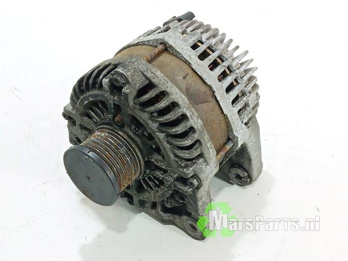 Gebrauchte Dynamo Renault Grand Scénic III (JZ) 1.4 16V TCe 130 Preis € 40,00 Margenregelung angeboten von Autodemontagebedrijf De Mars