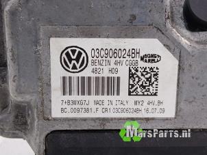 Injection computer from a Volkswagen Polo V (6R) 1.4 16V 2009