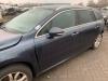 Dörr, 4-dörrars, vänster fram från en Peugeot 508 SW (8E/8U) 1.6 THP 16V 2014