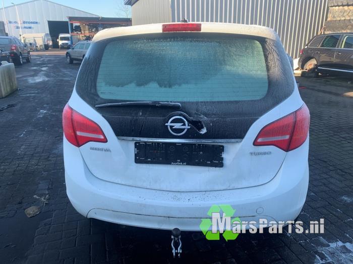 Używane Dach Opel Meriva (B) 1.4 Turbo 16V ecoFLEX Cena € 300,00 Procedura marży oferowane przez Autodemontagebedrijf De Mars
