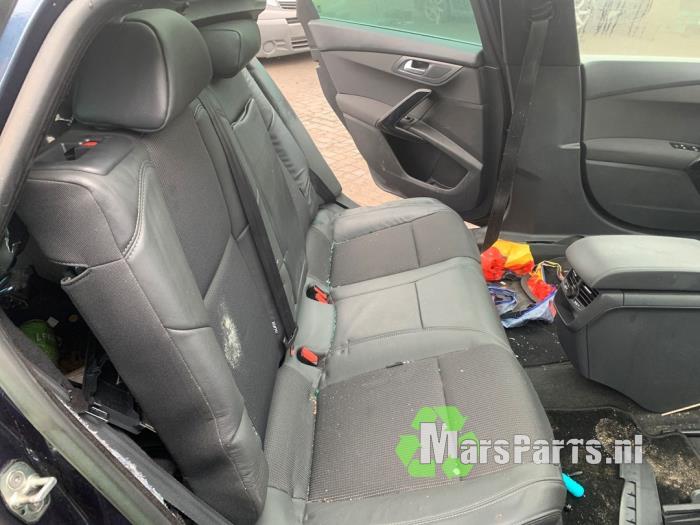 Bakre säkerhetsbälte, höger från en Peugeot 508 SW (8E/8U) 1.6 THP 16V 2014