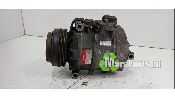 Usagé Compresseur de clim BMW 3 serie (E46/2C) 323 Ci 24V Prix € 65,00 Règlement à la marge proposé par Autodemontagebedrijf De Mars