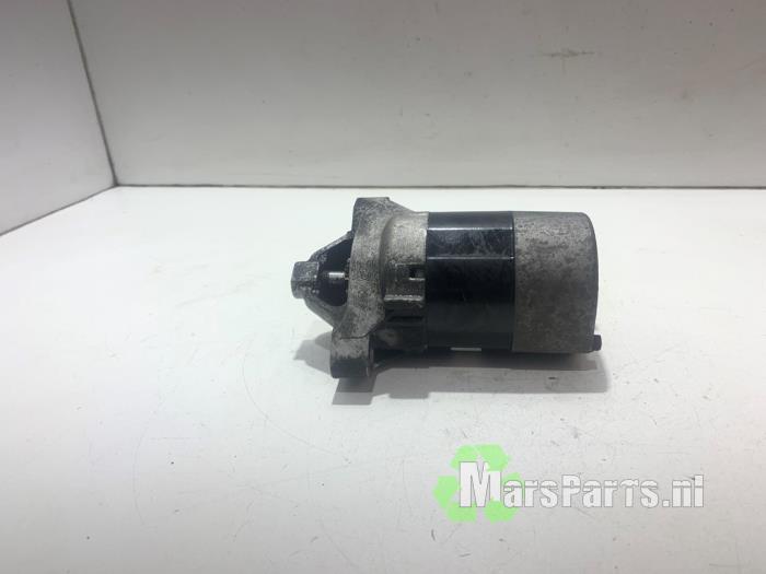 Begagnade Startmotor Renault Twingo II (CN) 1.2 16V Pris € 25,00 Marginaltabell erbjuds av Autodemontagebedrijf De Mars