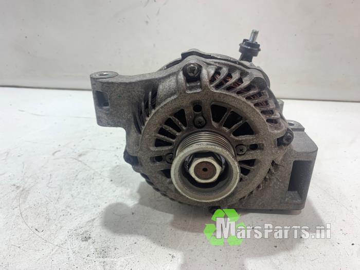 Begagnade Dynamo Mazda 5 (CR19) 1.8i 16V Pris € 40,00 Marginaltabell erbjuds av Autodemontagebedrijf De Mars