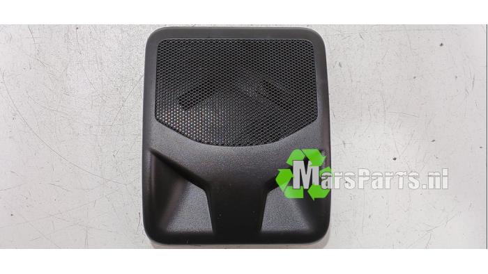 Begagnade Larmsensor Tesla Model S 85D Pris € 50,00 Marginaltabell erbjuds av Autodemontagebedrijf De Mars