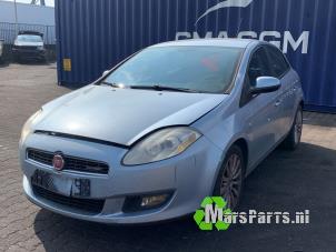 Used Rear brake calliper, right Fiat Bravo (198A) 1.6 JTD Multijet 105 Price € 50,00 Margin scheme offered by Autodemontagebedrijf De Mars