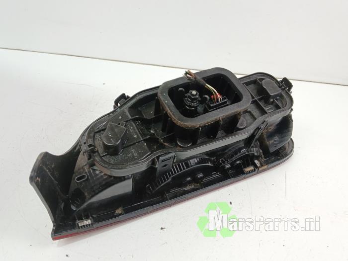 Baklykta, höger från en Volkswagen Up! (121) 1.0 12V 60 2013