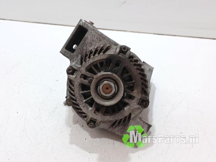 Begagnade Dynamo Mazda 5 (CR19) 1.8i 16V Pris € 35,00 Marginaltabell erbjuds av Autodemontagebedrijf De Mars