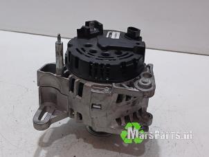 Dynamo från en Skoda Fabia (6Y5) 1.4i 16V 2004