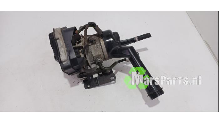 Usagé Pompe direction assistée Citroen C4 Picasso (UD/UE/UF) 2.0 16V Autom. Prix € 70,00 Règlement à la marge proposé par Autodemontagebedrijf De Mars