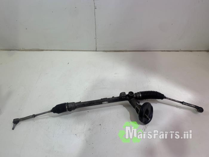 Begagnade Styrbox Ford Fiesta 7 1.1 Ti-VCT 12V 70 Pris € 120,00 Marginaltabell erbjuds av Autodemontagebedrijf De Mars