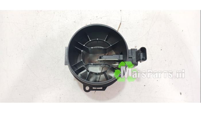 Gebrauchte Luftmassenmesser Volkswagen Crafter (SY) 2.0 TDI FWD Preis € 50,00 Margenregelung angeboten von Autodemontagebedrijf De Mars