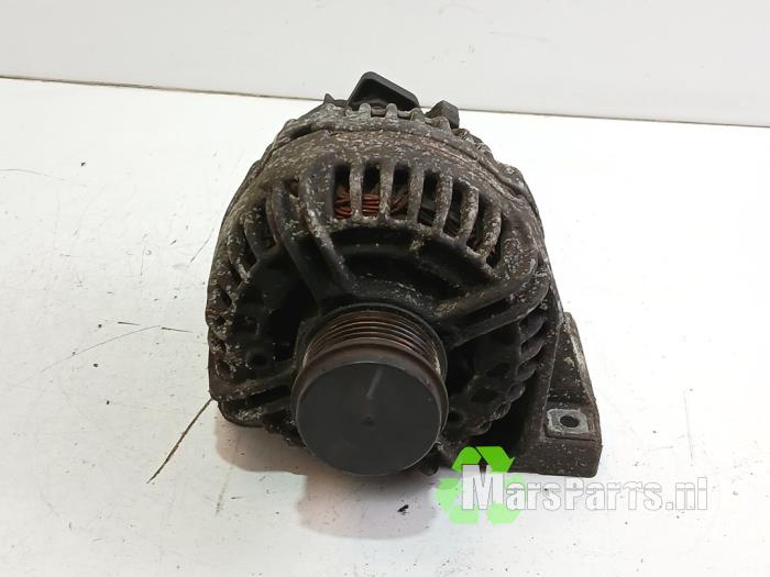 Begagnade Dynamo Volvo XC90 I 2.5 T 20V Pris € 50,00 Marginaltabell erbjuds av Autodemontagebedrijf De Mars
