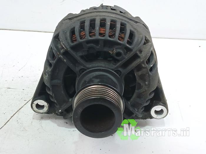 Usagé Dynamo Saab 9-3 I (YS3D) 2.0t 16V Ecopower Prix € 75,00 Règlement à la marge proposé par Autodemontagebedrijf De Mars