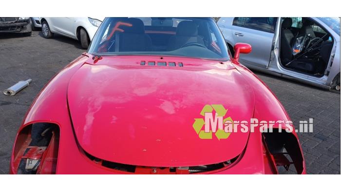 Używane Maska Fiat Barchetta (183) 1.8 16V Cena € 90,00 Procedura marży oferowane przez Autodemontagebedrijf De Mars