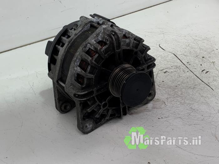 Dynamo van een Renault Talisman (RFDL) 2.0 Blue dCi 160 2019