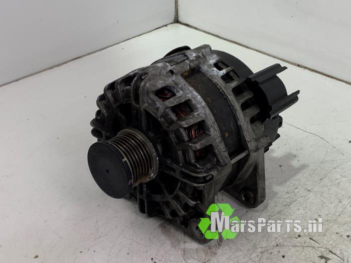 Dynamo van een Renault Talisman (RFDL) 2.0 Blue dCi 160 2019