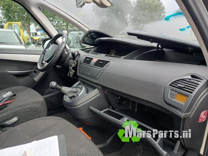 Używane Stacyjka + Kluczyk Citroen C4 Picasso (UD/UE/UF) 1.6 16V VTi 120 Cena € 35,00 Procedura marży oferowane przez Autodemontagebedrijf De Mars