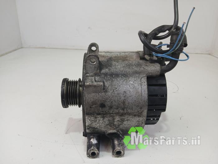 Begagnade Dynamo Mercedes A (W168) 1.7 A-170 CDI 16V Pris € 150,00 Marginaltabell erbjuds av Autodemontagebedrijf De Mars