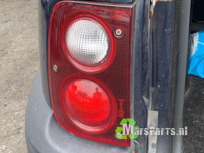 Begagnade Baklykta, vänster Landrover Freelander Hard Top 1.8 16V Pris € 40,00 Marginaltabell erbjuds av Autodemontagebedrijf De Mars