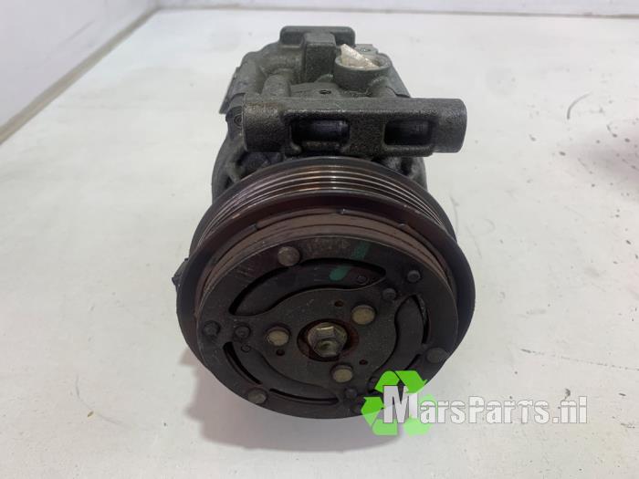 Usagé Pompe clim Fiat Panda (169) 1.1 Fire Prix € 25,00 Règlement à la marge proposé par Autodemontagebedrijf De Mars