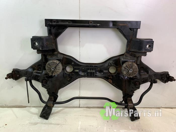Used Subframe Mercedes Vito (639.6) 2.2 110 CDI 16V Euro 5 Price € 200,00 Margin scheme offered by Autodemontagebedrijf De Mars