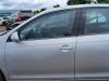 Volkswagen Jetta III (1K2) 1.6 Tür 4-türig links vorne