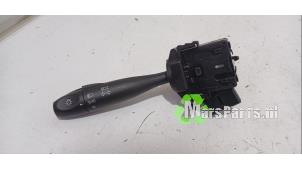 Used Indicator switch Hyundai i10 (F5) 1.1i 12V Price € 30,00 Margin scheme offered by Autodemontagebedrijf De Mars