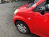 Framskärm, vänster från en Daihatsu Sirion 2 (M3) 1.0 12V DVVT 2007