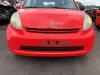 Främre stötfångare från en Daihatsu Sirion 2 (M3) 1.0 12V DVVT 2007