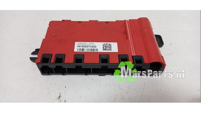 Gebrauchte Stromverteiler BMW 7 serie (G11/12) 740e,Le Preis € 40,00 Margenregelung angeboten von Autodemontagebedrijf De Mars