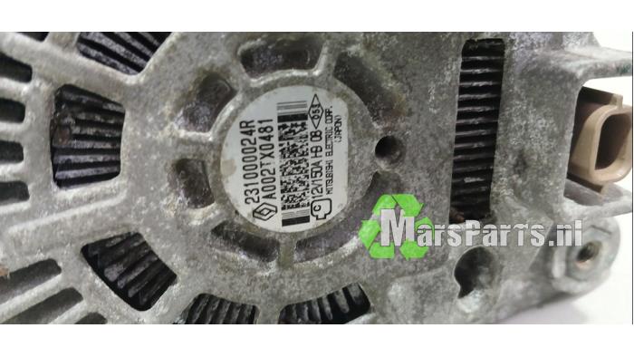 Dynamo van een Renault Megane III Grandtour (KZ) 1.4 16V TCe 130 2010