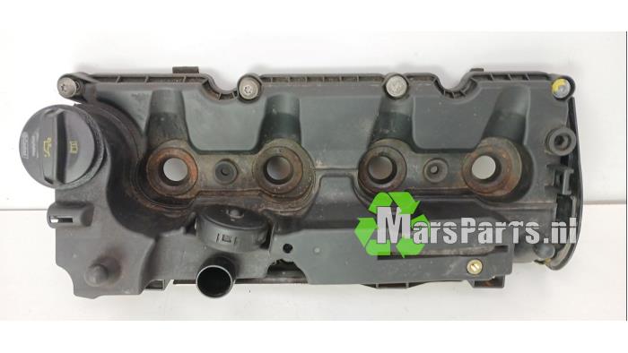 Gebrauchte Ventildeckel Volkswagen Golf VII Variant (AUVV) 1.6 TDI BlueMotion 16V Preis € 60,00 Margenregelung angeboten von Autodemontagebedrijf De Mars