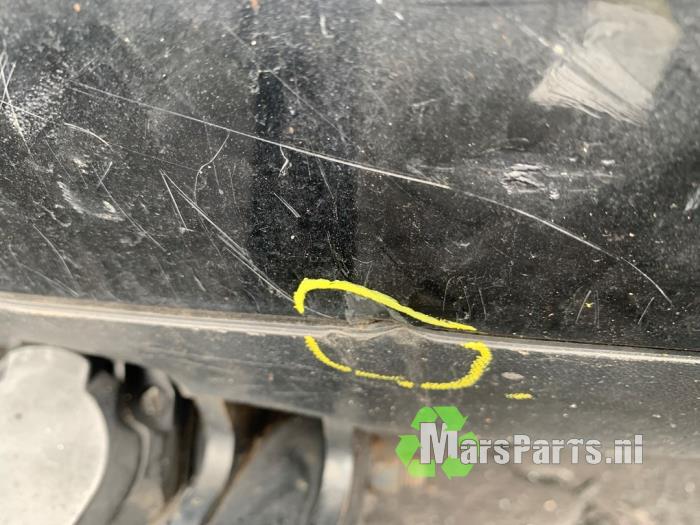 Rear bumper from a Volkswagen Polo IV (9N1/2/3) 1.4 16V 2005
