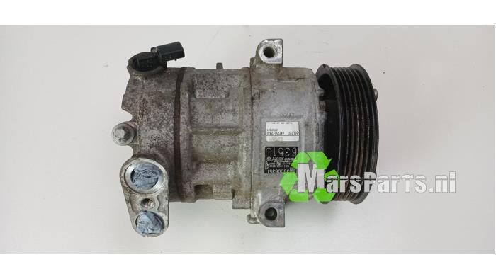 Usagé Compresseur de clim Opel Corsa E 1.3 CDTi 16V ecoFLEX Prix € 160,00 Règlement à la marge proposé par Autodemontagebedrijf De Mars