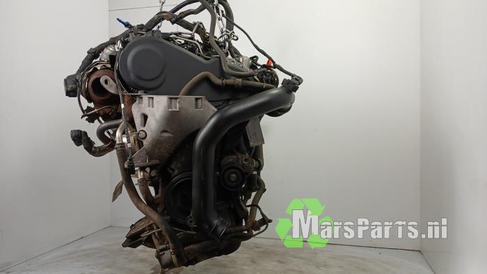 Motor van een Volkswagen Polo V (6R) 1.2 TDI 12V BlueMotion 2012