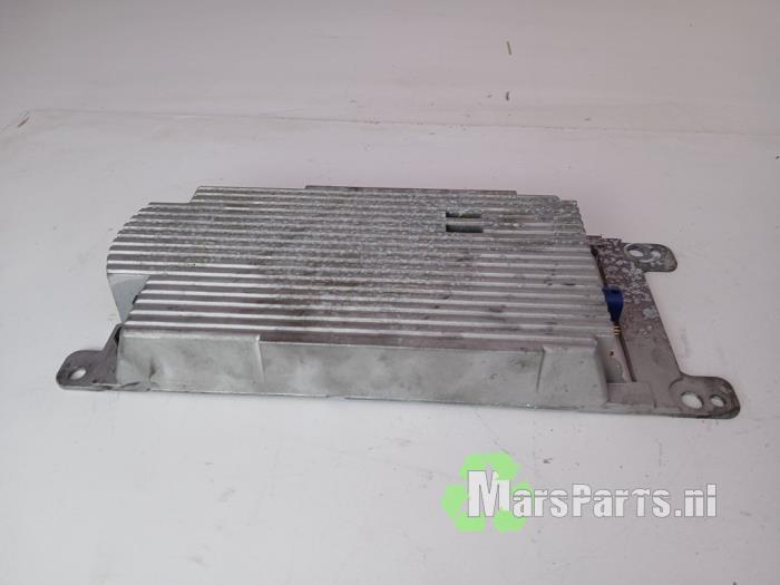 Begagnade Bluetooth-modul BMW 1 serie (F20) 116i 1.6 16V Pris € 100,00 Marginaltabell erbjuds av Autodemontagebedrijf De Mars