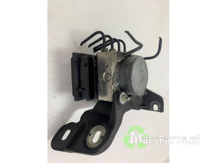 Begagnade ABS-pump Opel Corsa D 1.2 16V Pris € 90,00 Marginaltabell erbjuds av Autodemontagebedrijf De Mars