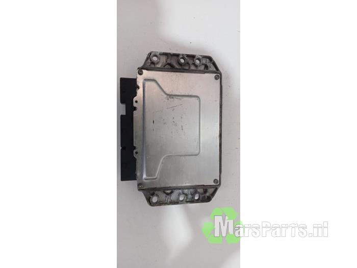 Used Engine management computer Renault Megane III Grandtour (KZ) 1.4 16V TCe 130 Price € 110,00 Margin scheme offered by Autodemontagebedrijf De Mars