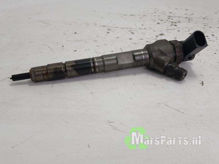 Usagé Injecteurs Volkswagen Golf VII (AUA) 2.0 TDI 16V Prix € 60,00 Règlement à la marge proposé par Autodemontagebedrijf De Mars