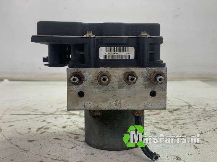 Begagnade ABS-pump Opel Corsa D 1.2 16V Pris € 300,00 Marginaltabell erbjuds av Autodemontagebedrijf De Mars