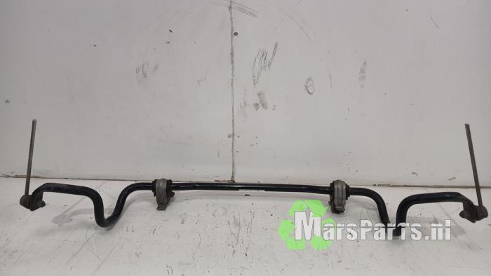 Używane Stabilizator przód Renault Clio IV Estate/Grandtour (7R) 0.9 Energy TCE 12V Cena € 65,00 Procedura marży oferowane przez Autodemontagebedrijf De Mars