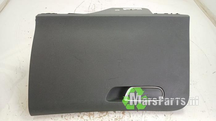 Begagnade Handskfack Citroen DS4 (NX) 1.6 16V VTi 120 Pris € 50,00 Marginaltabell erbjuds av Autodemontagebedrijf De Mars