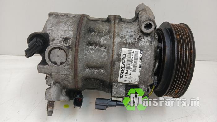 Gebrauchte Klimapumpe Volvo V60 I (FW/GW) 2.0 D4 16V Preis € 100,00 Margenregelung angeboten von Autodemontagebedrijf De Mars