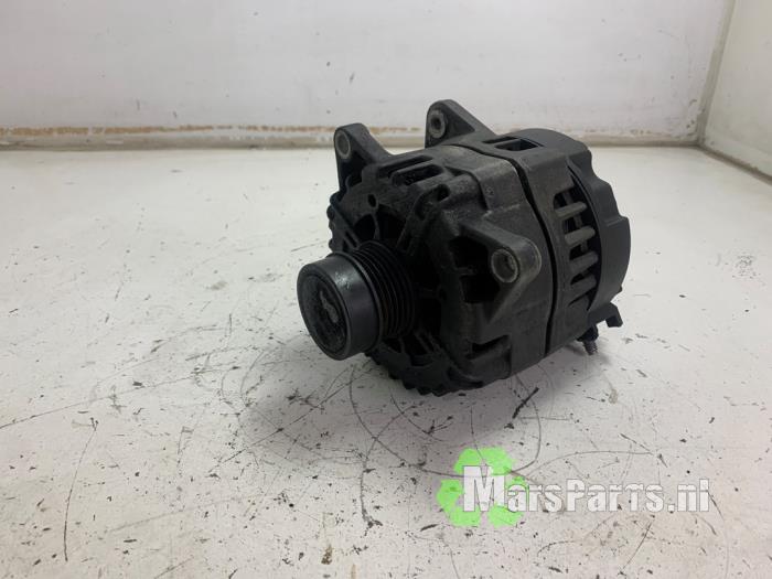 Usagé Dynamo Mercedes A (177.0) 2.0 A-220 Turbo 16V Prix € 150,00 Règlement à la marge proposé par Autodemontagebedrijf De Mars