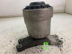 Engine mount from a Ford Transit Custom 2.2 TDCi 16V 2016