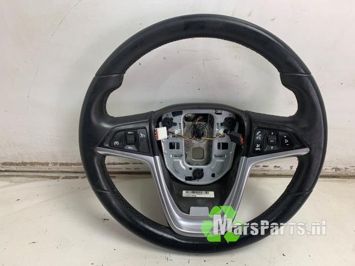 Begagnade Ratt Opel Astra J (PC6/PD6/PE6/PF6) 1.4 Turbo 16V Pris € 50,00 Marginaltabell erbjuds av Autodemontagebedrijf De Mars